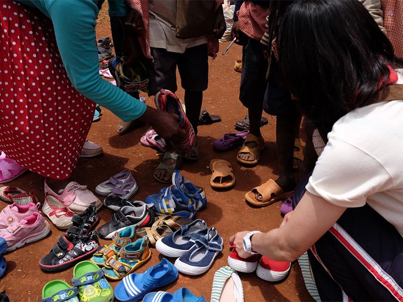 舊鞋! 救命 讓孩子的臉上再次綻放笑容!